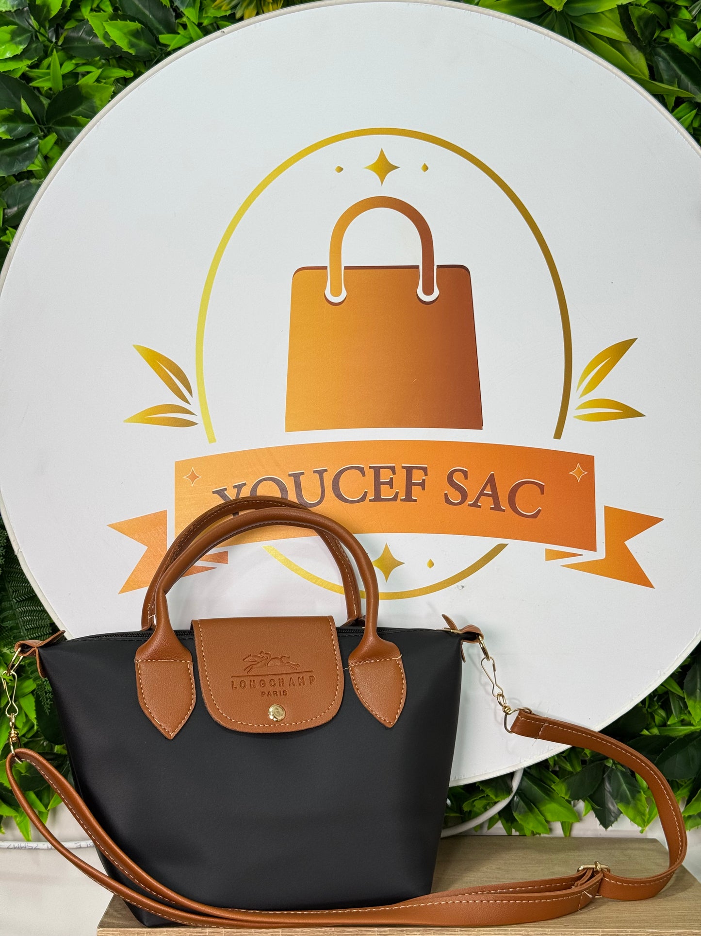 ✨Longchamp 28x18cm✨